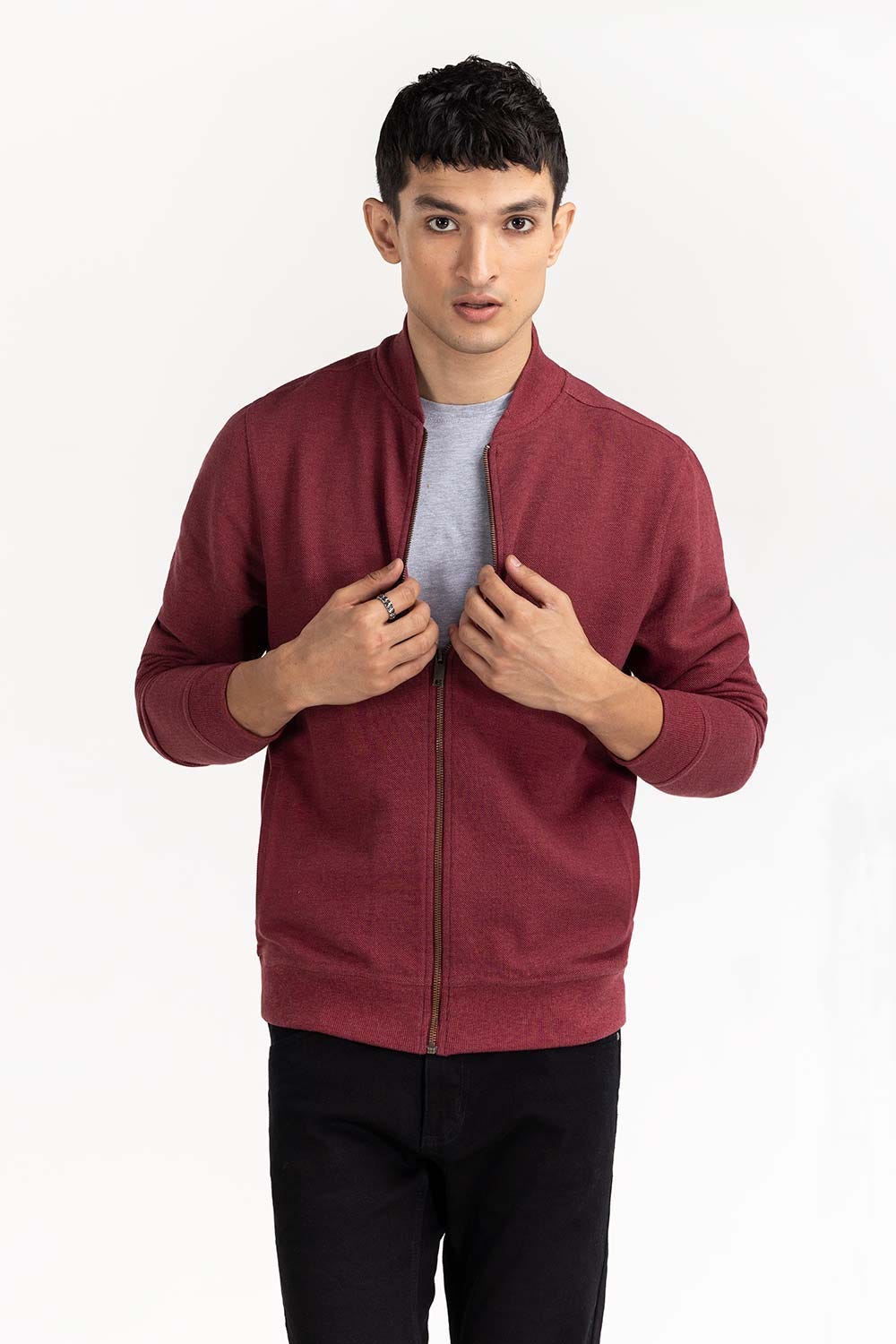 Maroon Basic Knitted Mock Neck Zipper Jacket JKT-KNTMNZ22-013