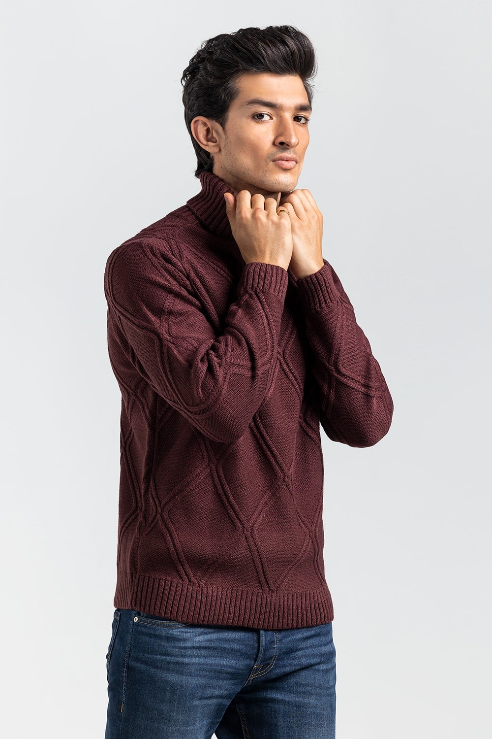 Maroon Fashion Sweater FS-SWT-ACR-FD-430-01