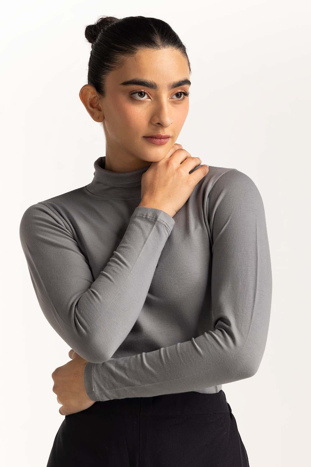 Top Neck Model Without Shell Mock Neck Top WM-KTP-WS24-011 | Salt by Ideas