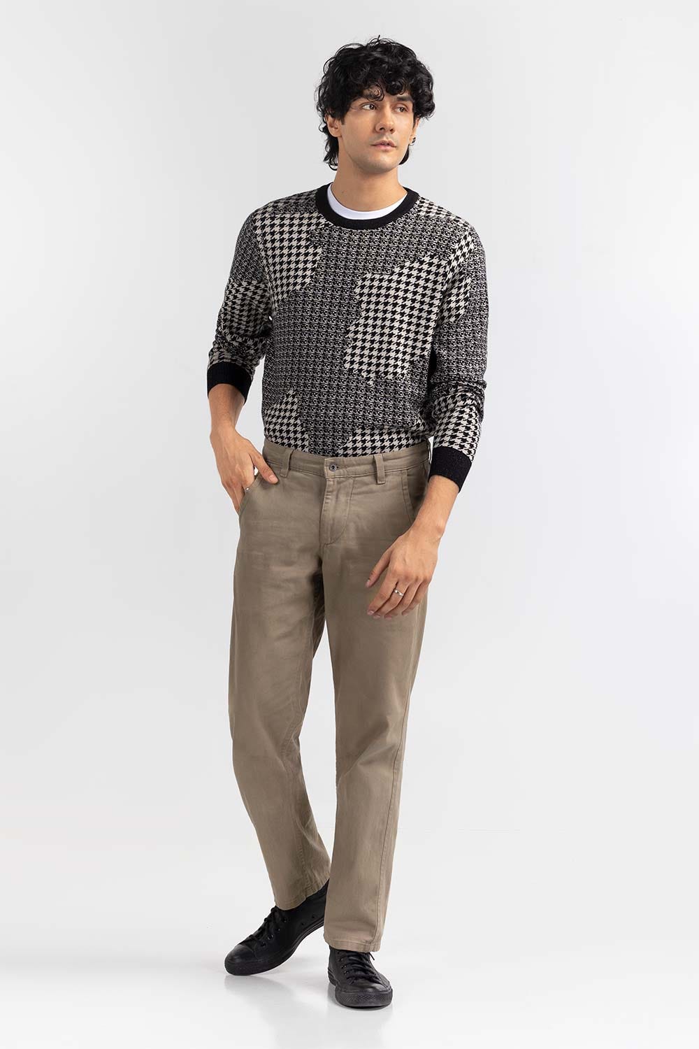 Multi Color Jacquard Crew Neck Sweater SWT-FFSCN22-225