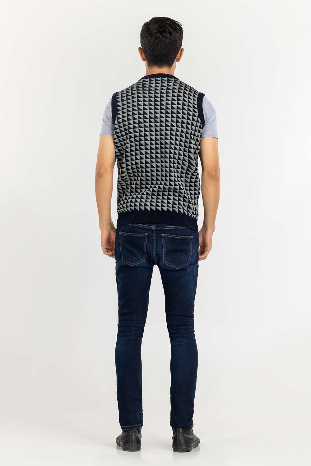 Multi Color Pattern Crew Neck Sleeveless Sweater SWT-FSLCN22-138