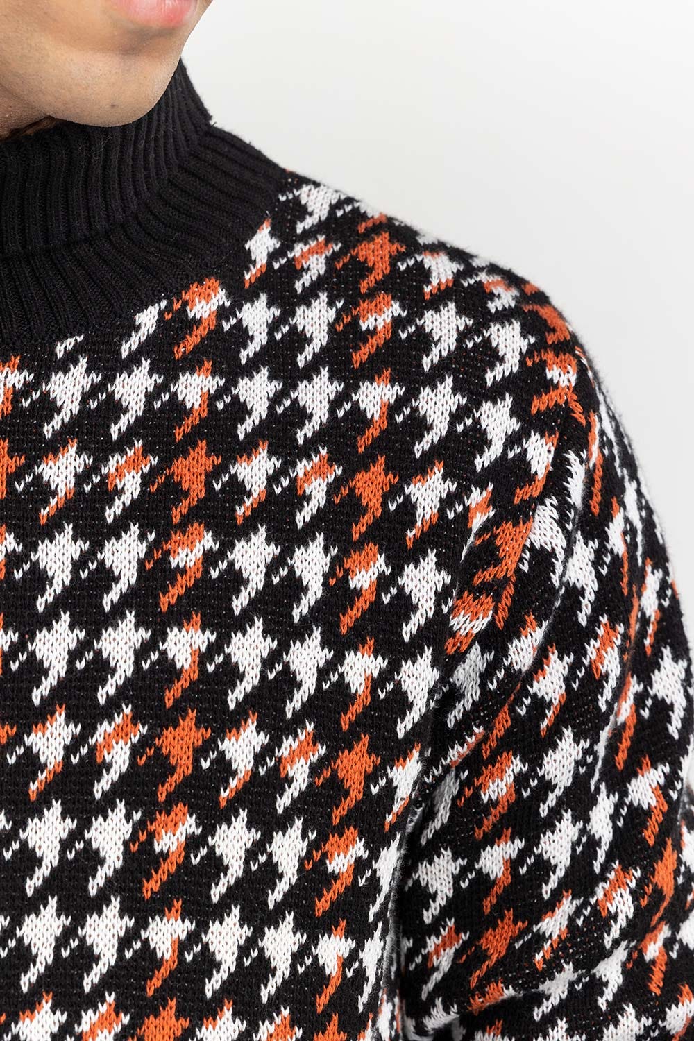 Multi Color Pattern Turtle Neck Sweater SWT-FFSTN22-175