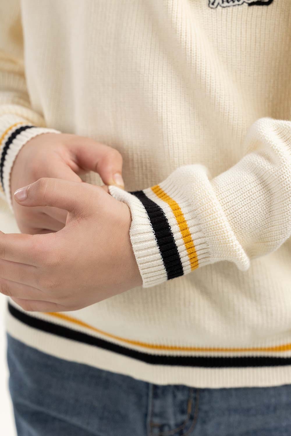 Junior Boy Off-White Knit Sweater 224-311-037