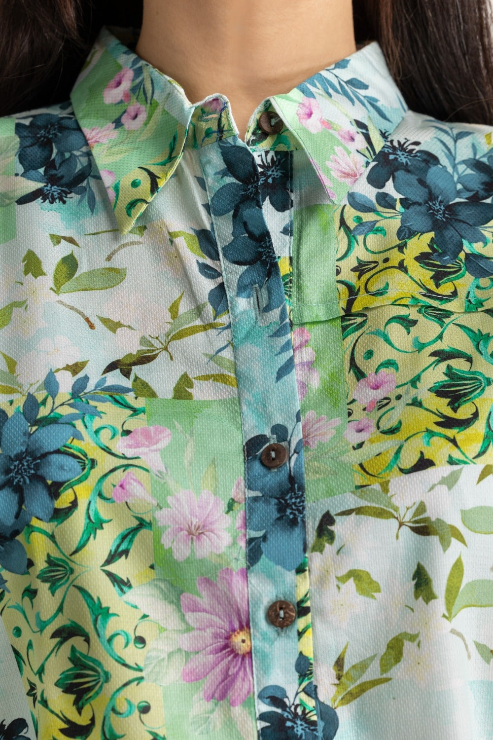 Printed-Collar Button Down Shirt WM-CS-SS24-028