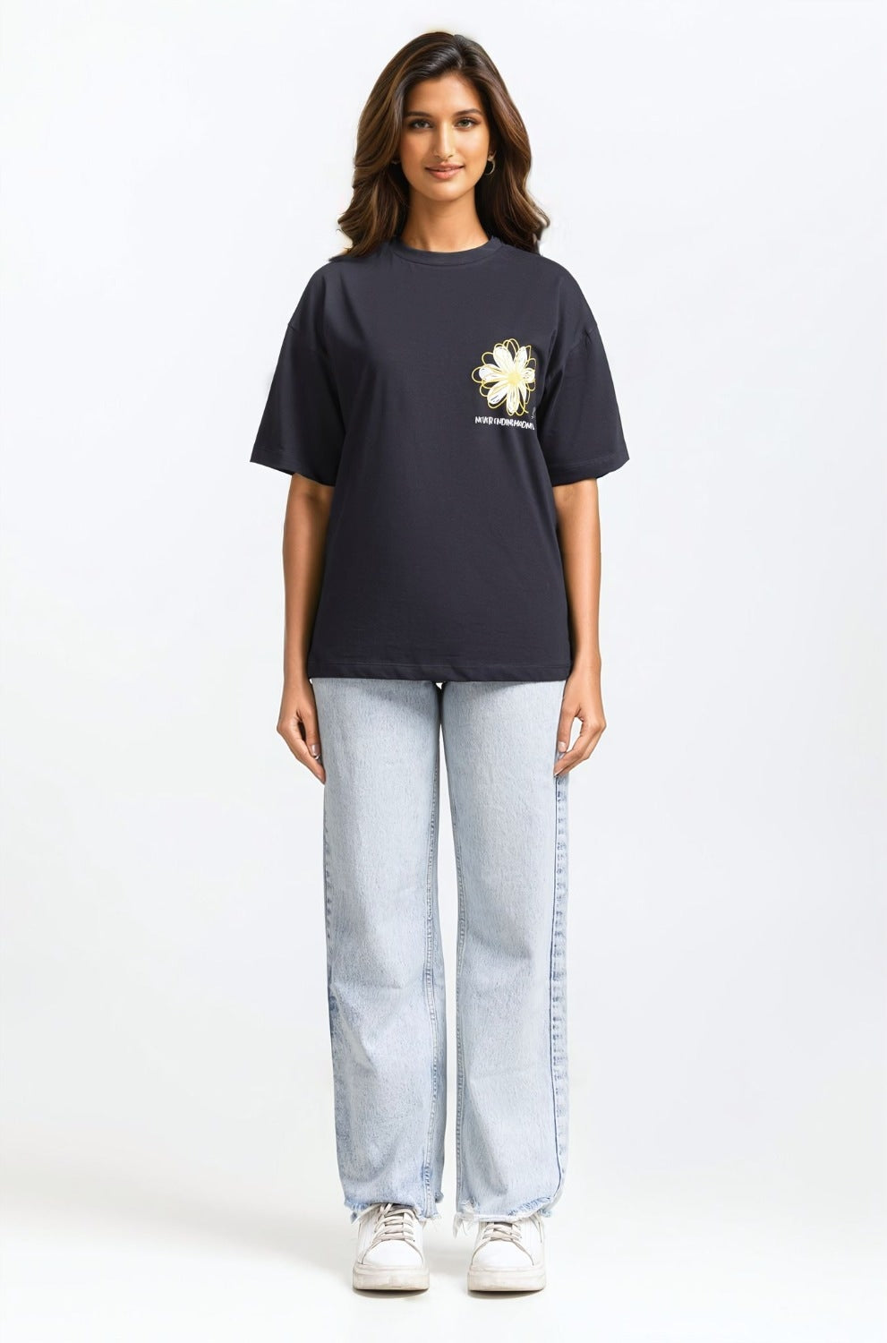 Relax Fit Black Tee With Artwork WM-KTP-SS24-032