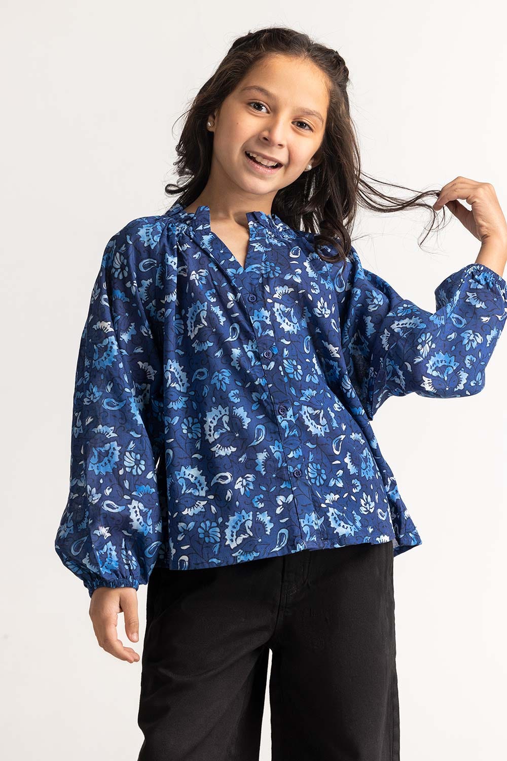 Round Neck Shirt JG-BLS-SS24-013