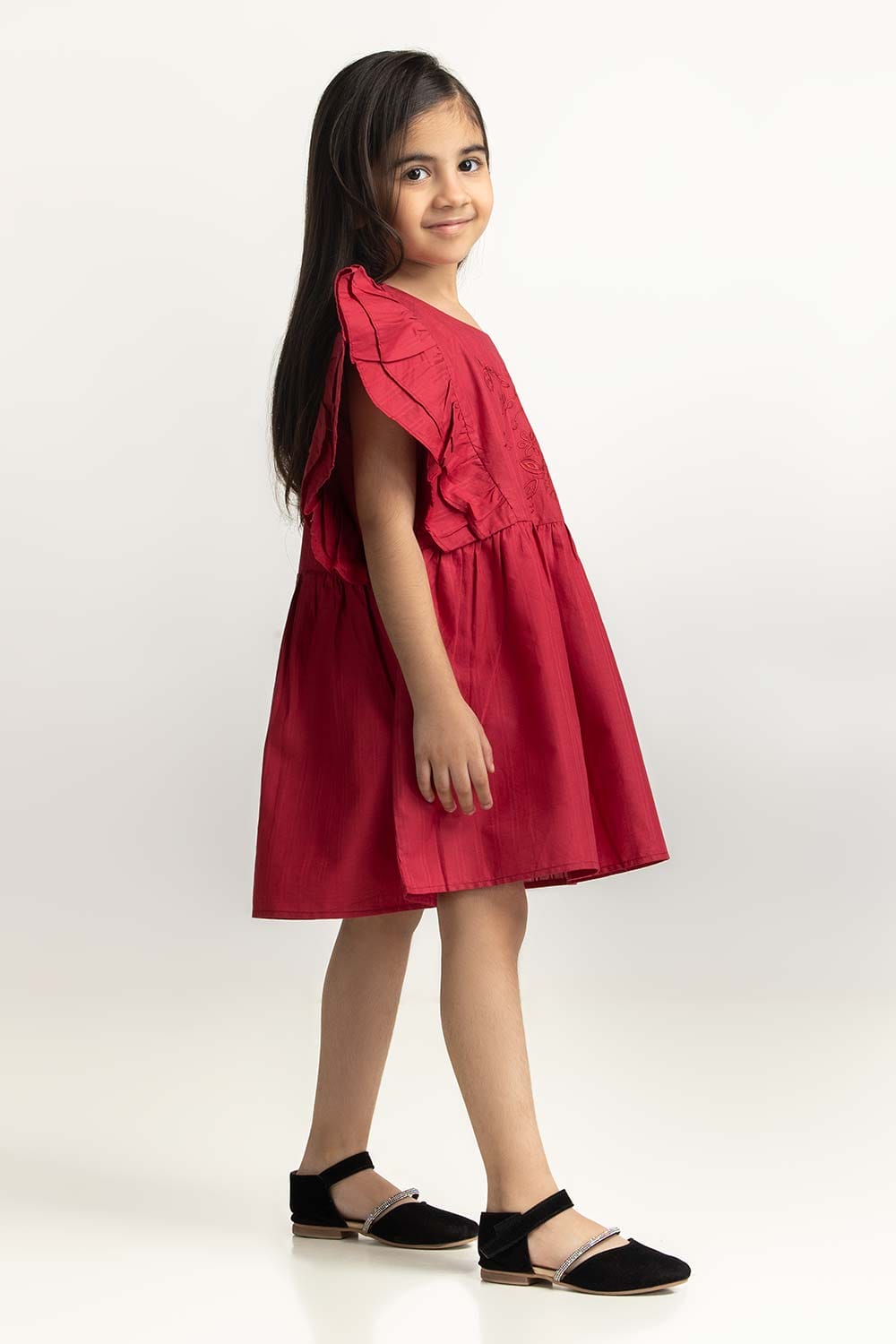 Round neck TG-DRS-SS24-008