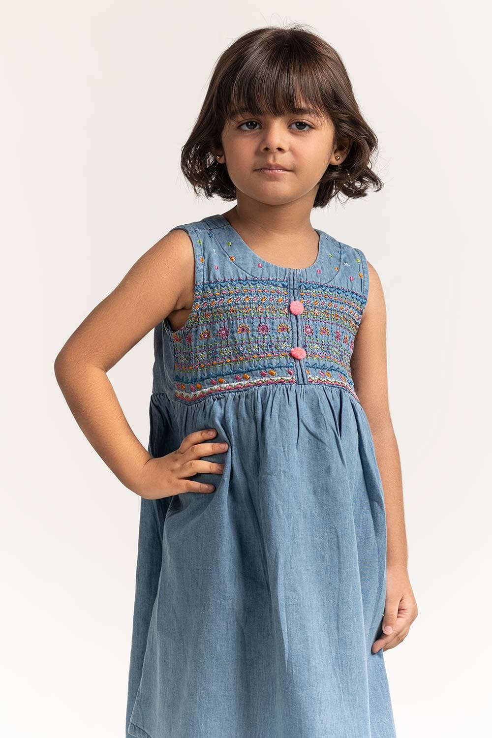 Round Neck TG DRS SS24 024 Salt by Ideas Round Neck TG DRS SS24 024 Salt by Ideas