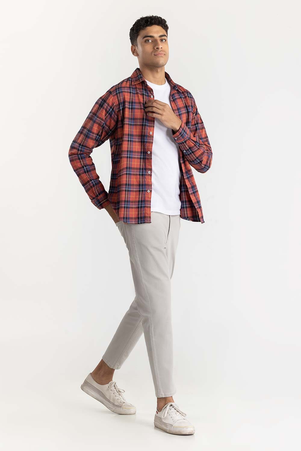 Rusty Red Checkered Button-Down Shirt 224-117-027