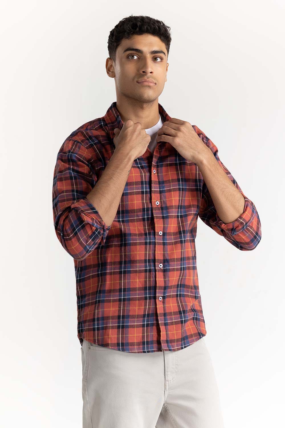 Rusty Red Checkered Button-Down Shirt 224-117-027