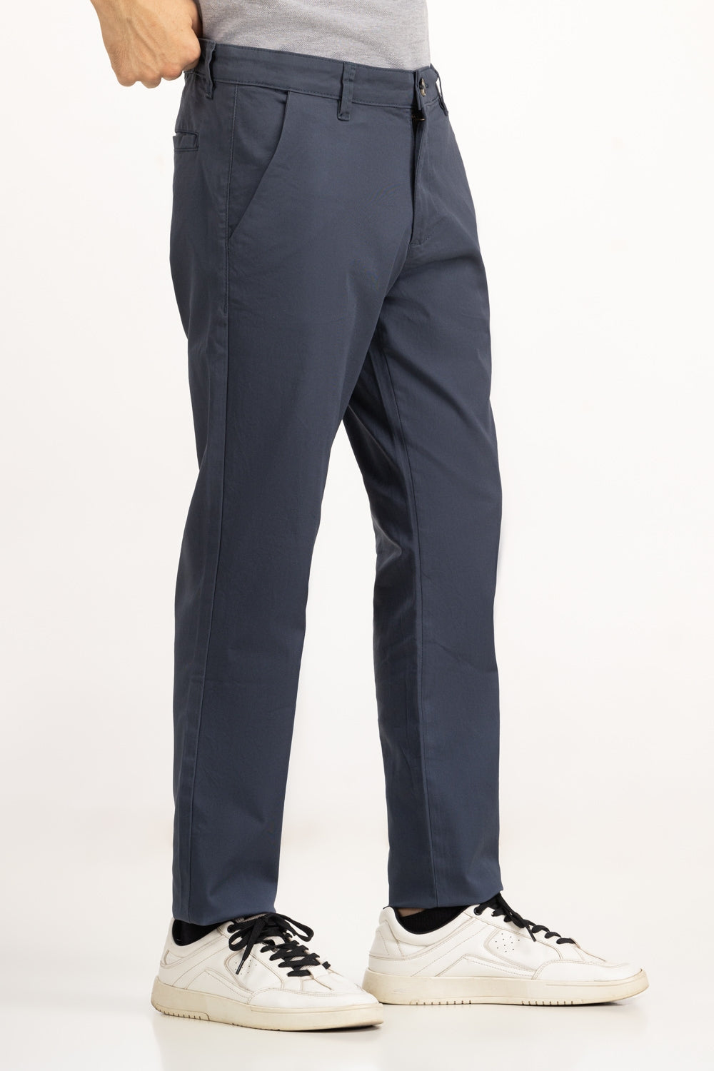 Slim Fit Khaki Pants MN-TRC-SS25-009