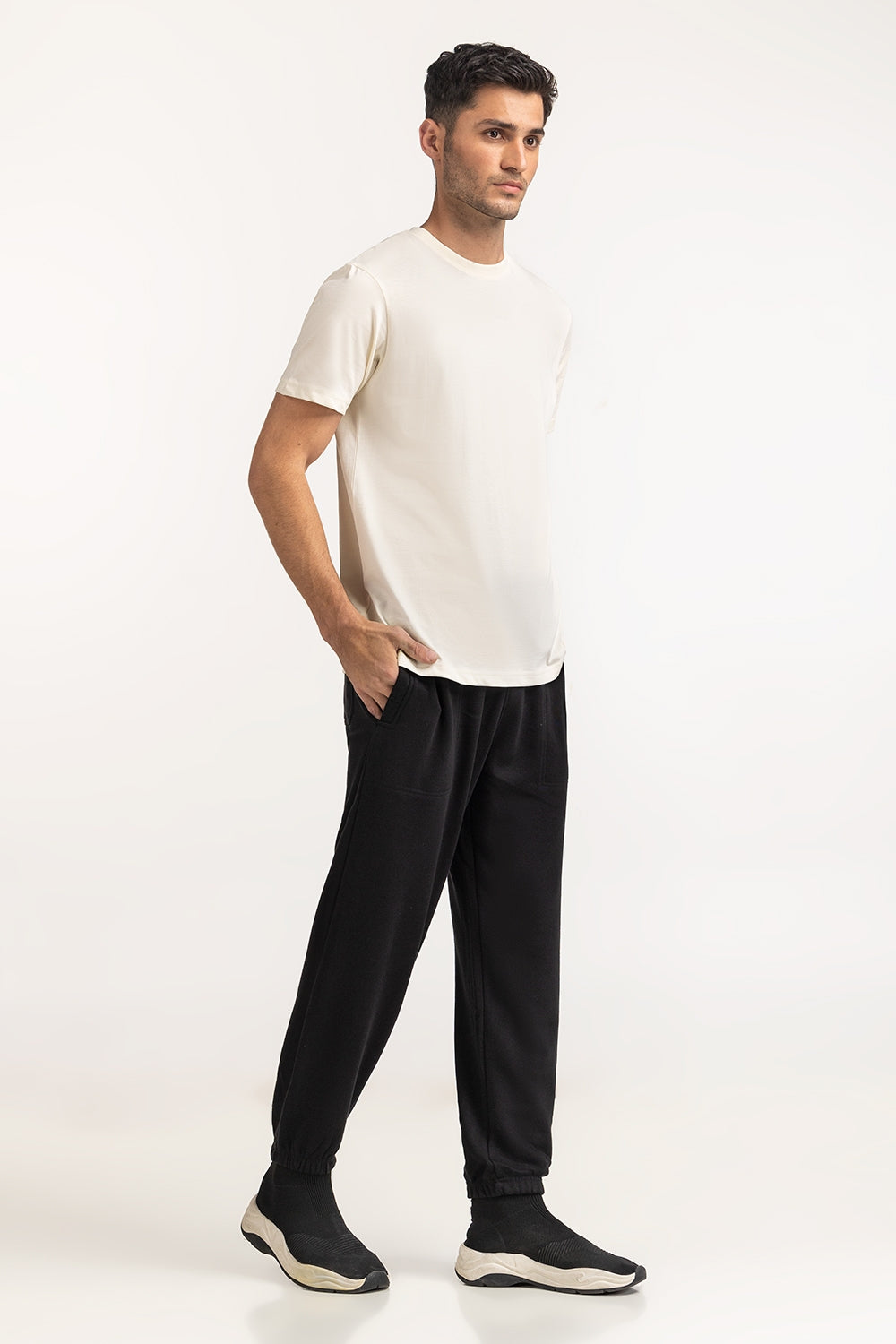 Basic Tees MN-TS-SS25-001