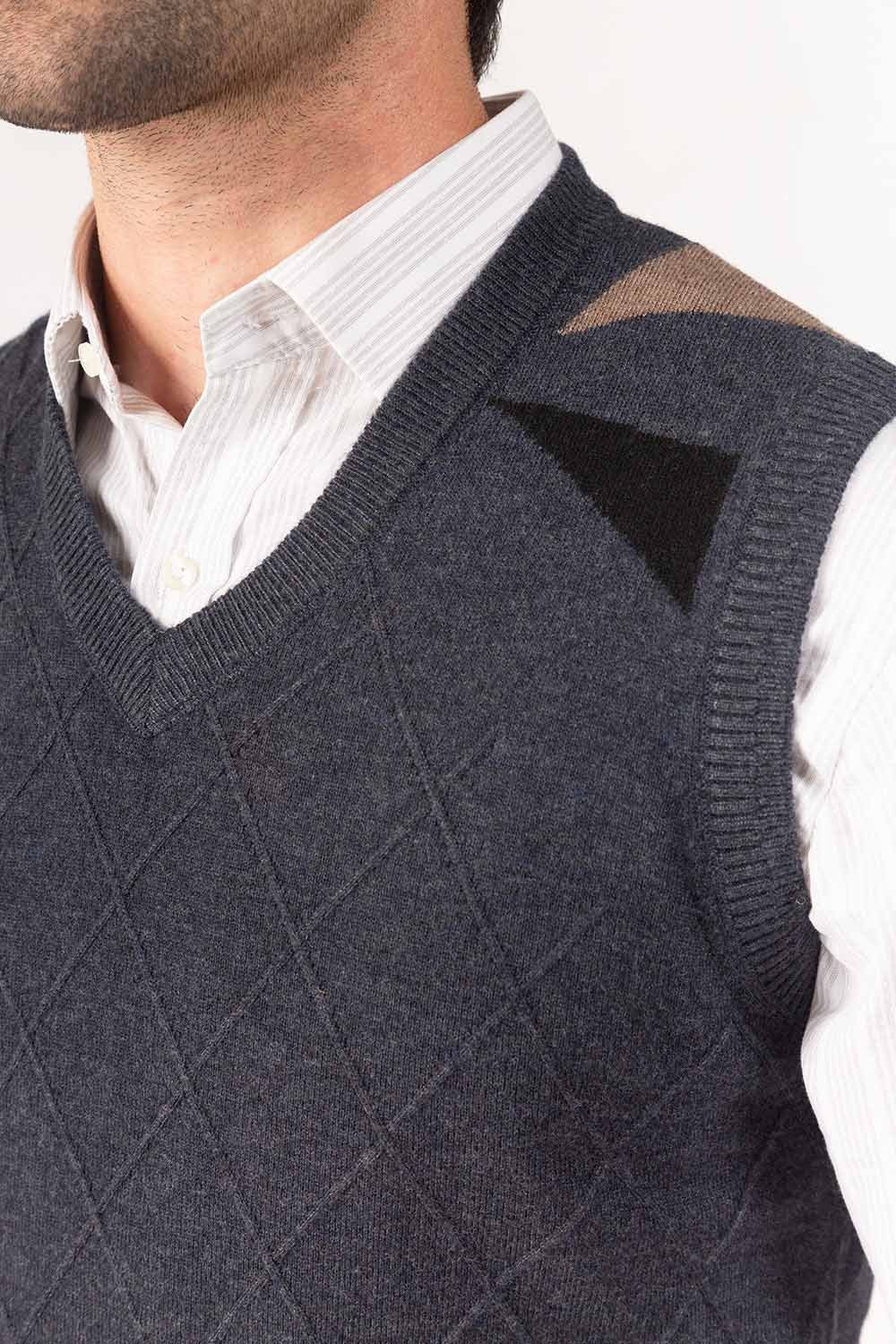 Black Sleeveless Fashion Sweater SL-SWT-FD-27-04