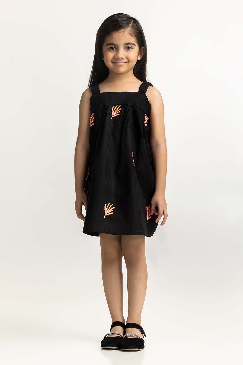 Sleeveless Embroidered Dress TG-DRS-SS24-018