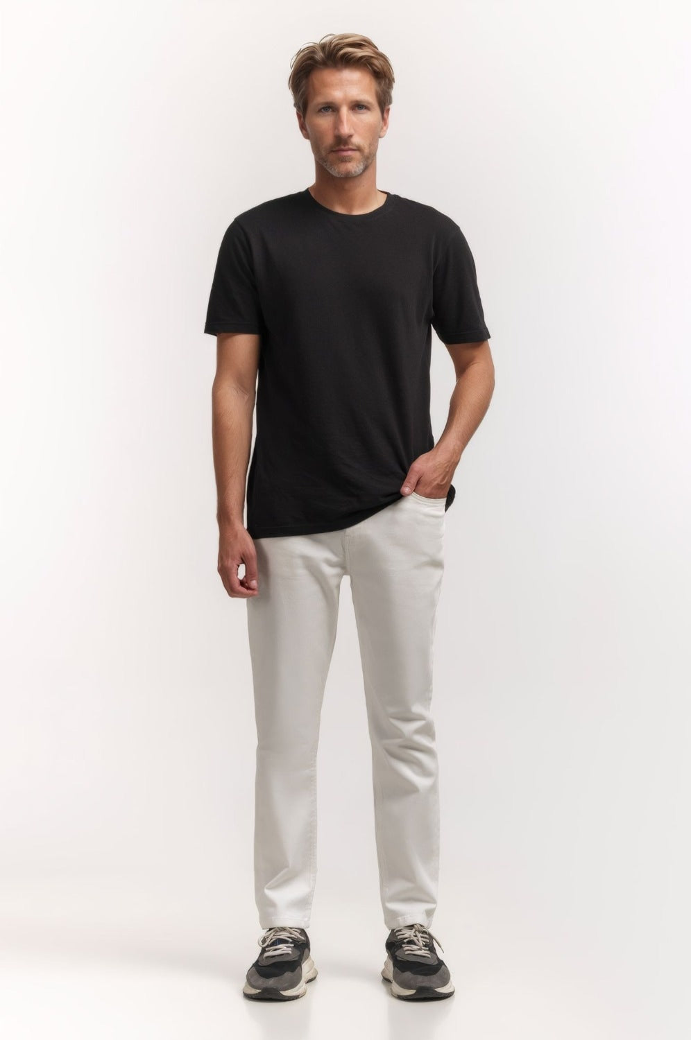 Slim Cropped Fit Jeans  MNJNSSS24009