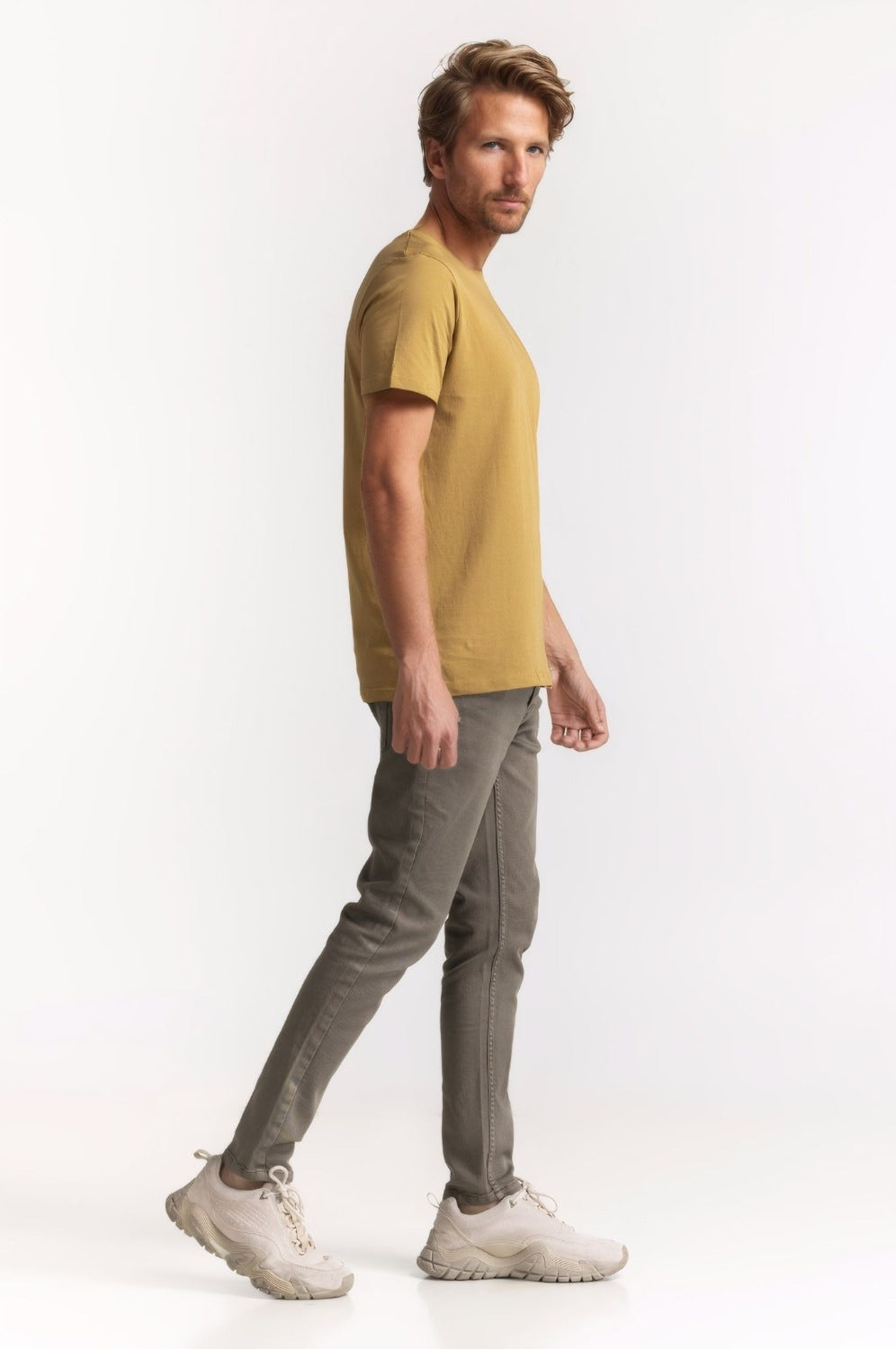 Smart Fit Graphic Tee TS-CNSJ24-233