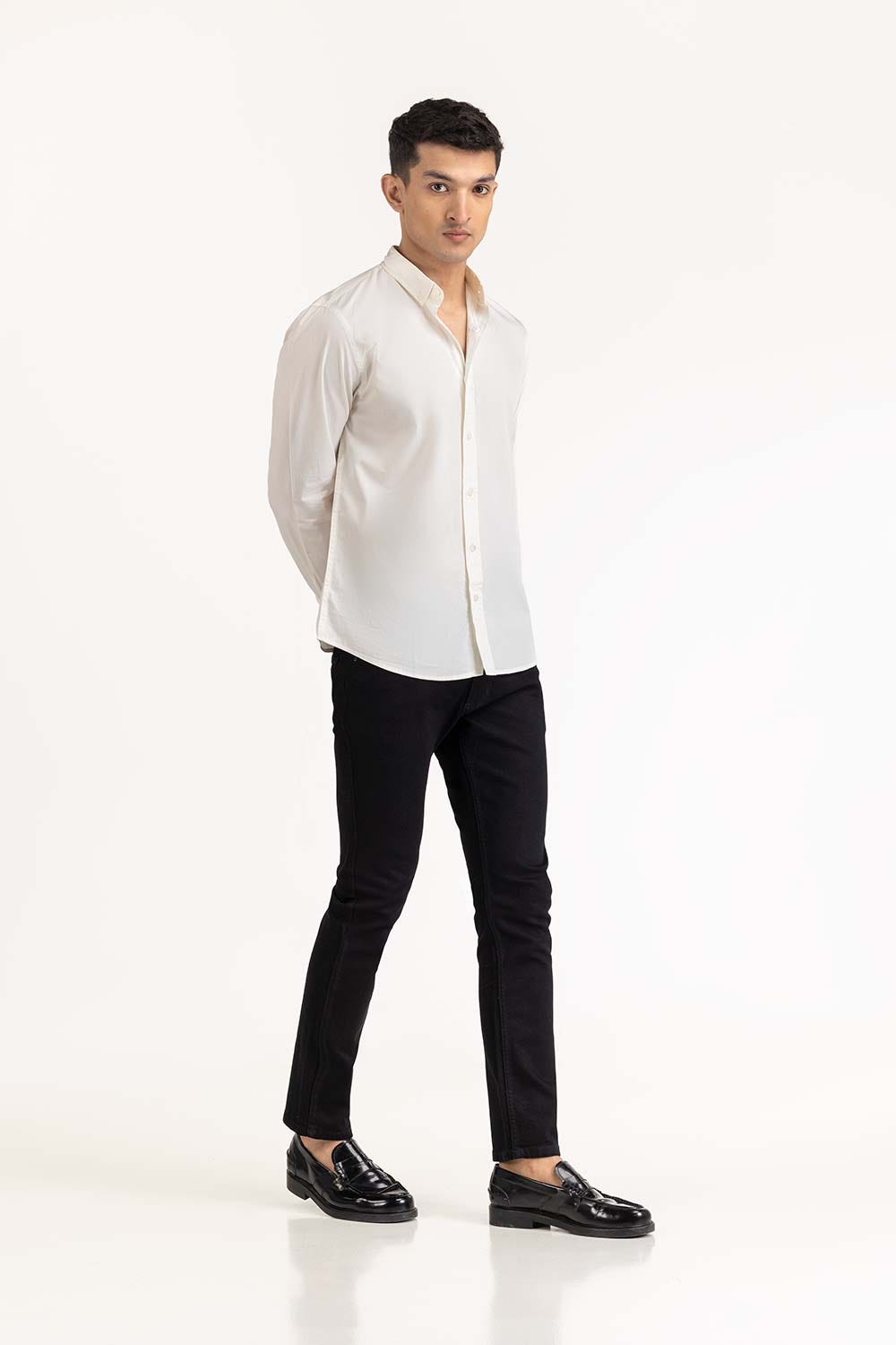 White Basic Casual Shirt 224-117-003