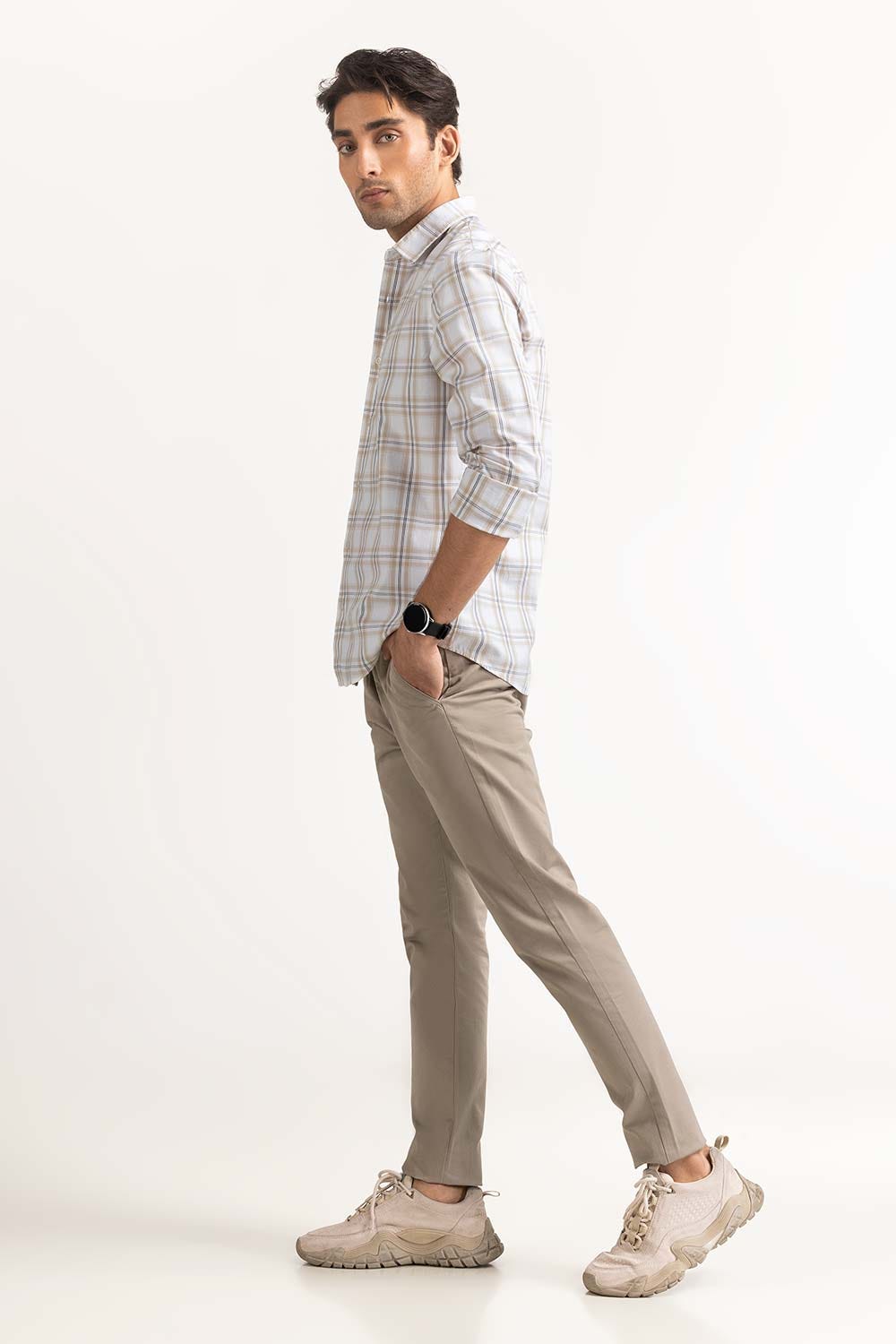 White Brown Yarn Dyed Checkered Casual Shirt MN-CS-YD23-002