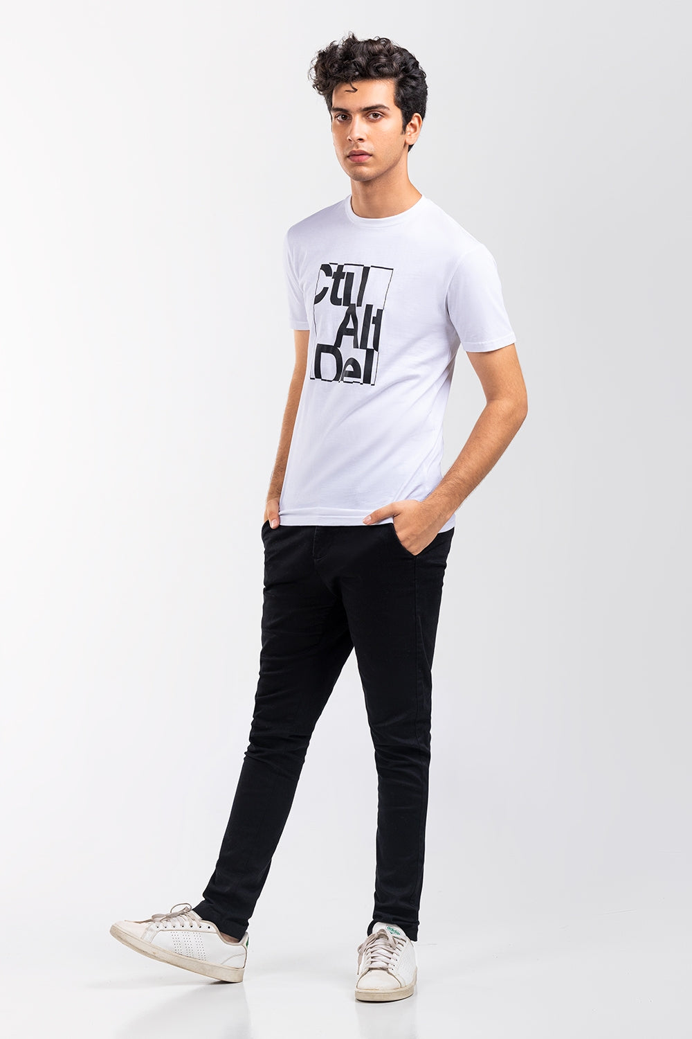 White Graphic Tee JGP-URB-D260-01