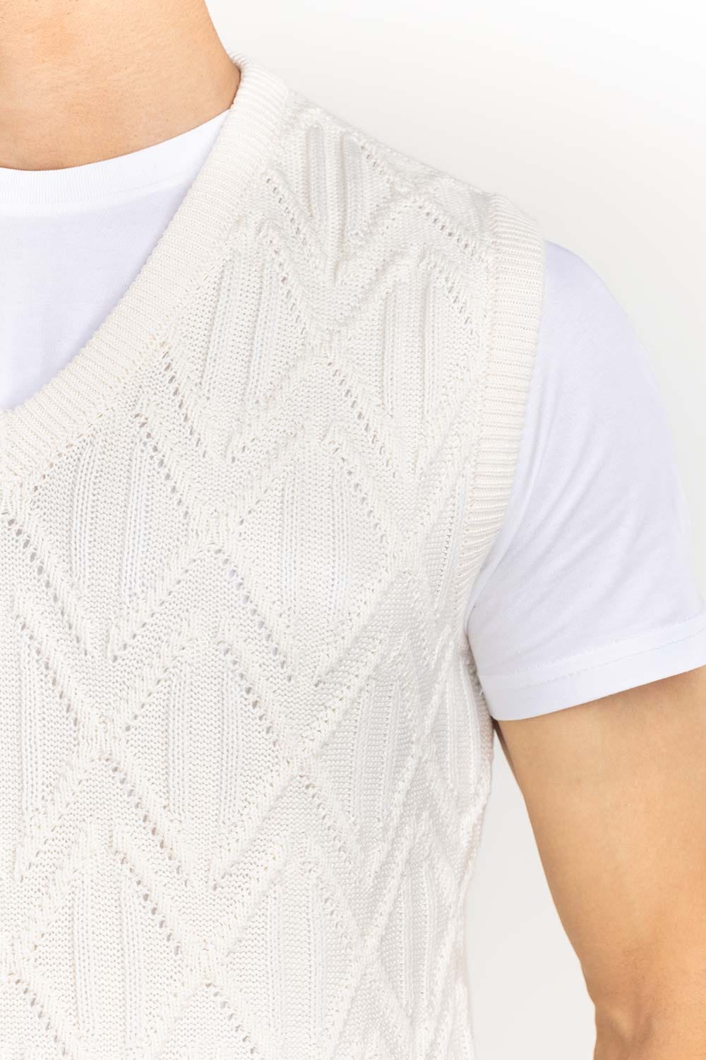 White Textured V Neck Sleeveless Sweater SWT-FSLVN22-188-2