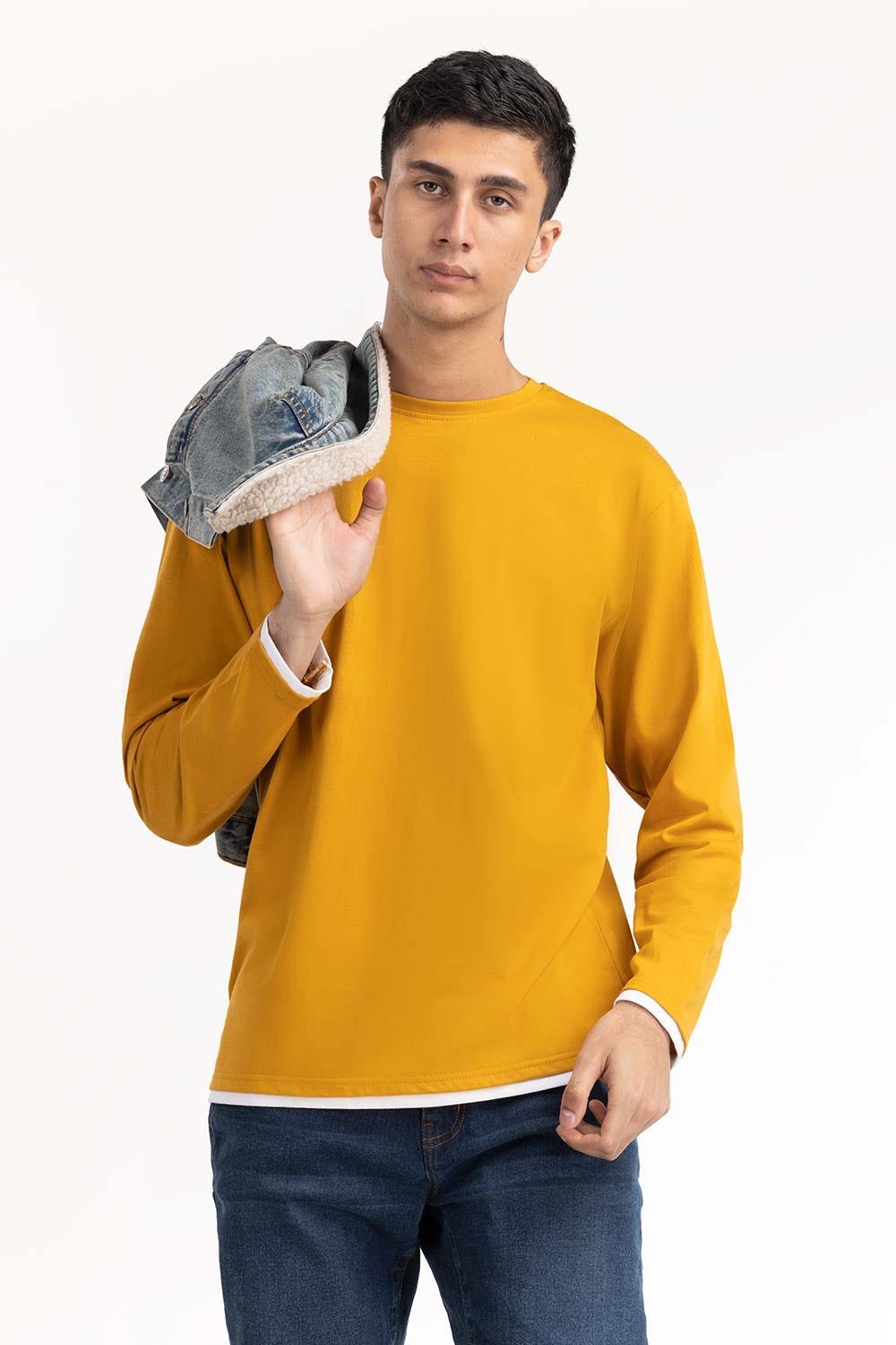 Yellow Basic T-Shirt 224-113-004